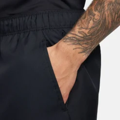 Herren Tennisshorts NIKECOURT VICTORY